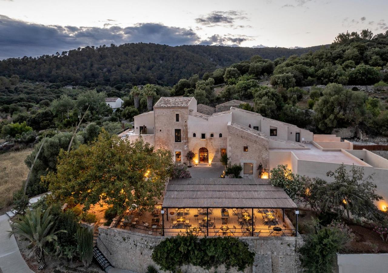 The Lodge Mallorca, Small Luxury Hotels Sa Pobla Exterior photo
